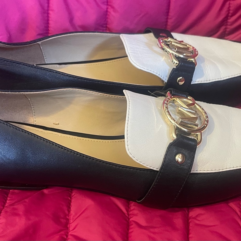 Authentic Michael Kors Flats
